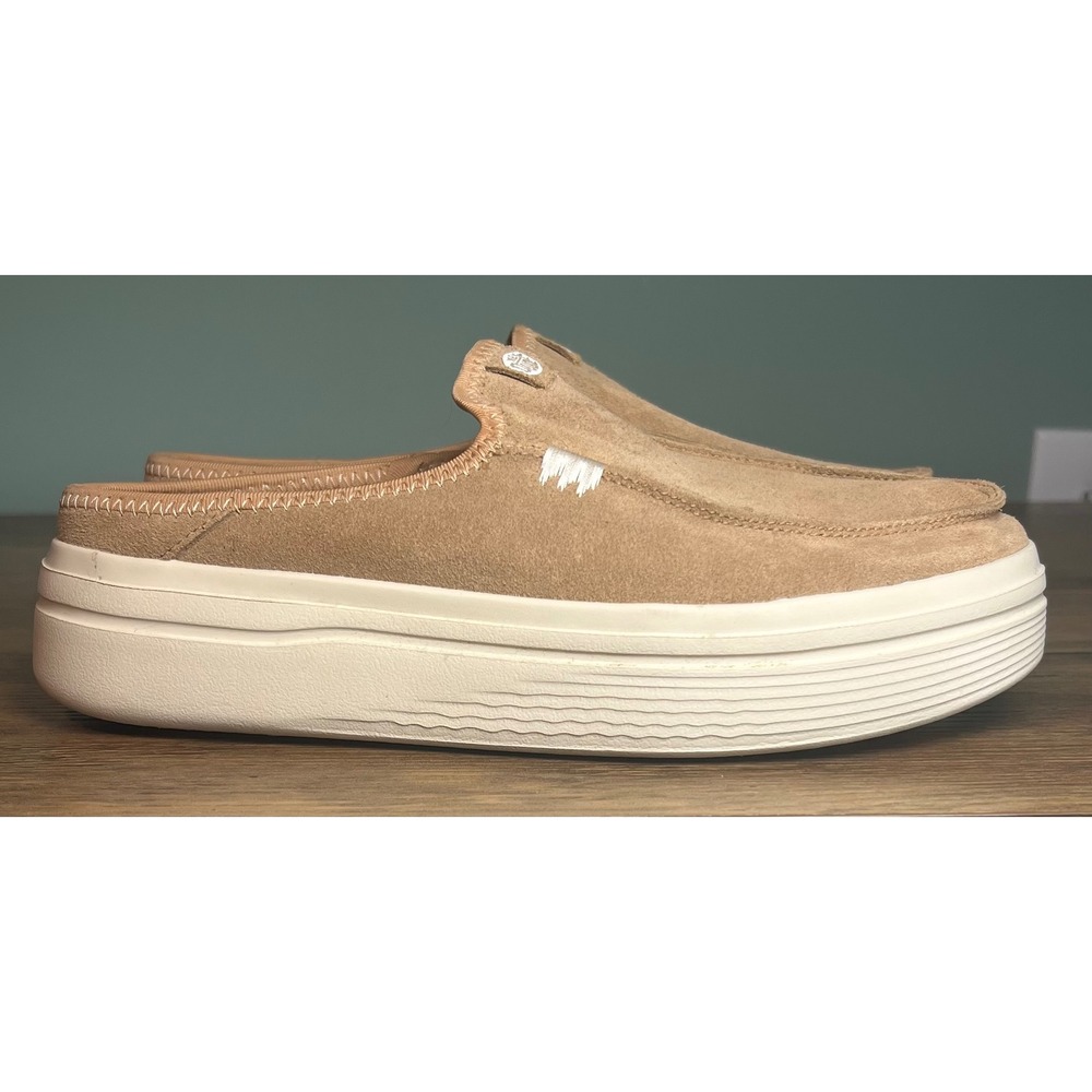 Hey Dude Austin Lift Classic Tan Suede Platform Mules Womens 9 41272-265